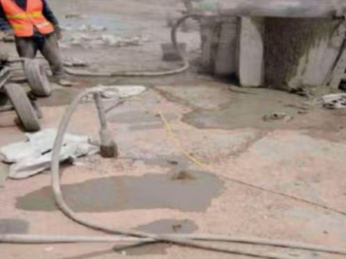 凤泉水泥混凝土路面板底注浆技术 路面脱空注浆整治方案