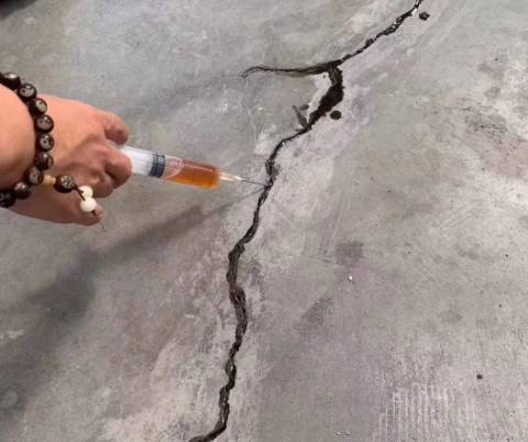 凤泉混凝土裂缝修补技术详解​